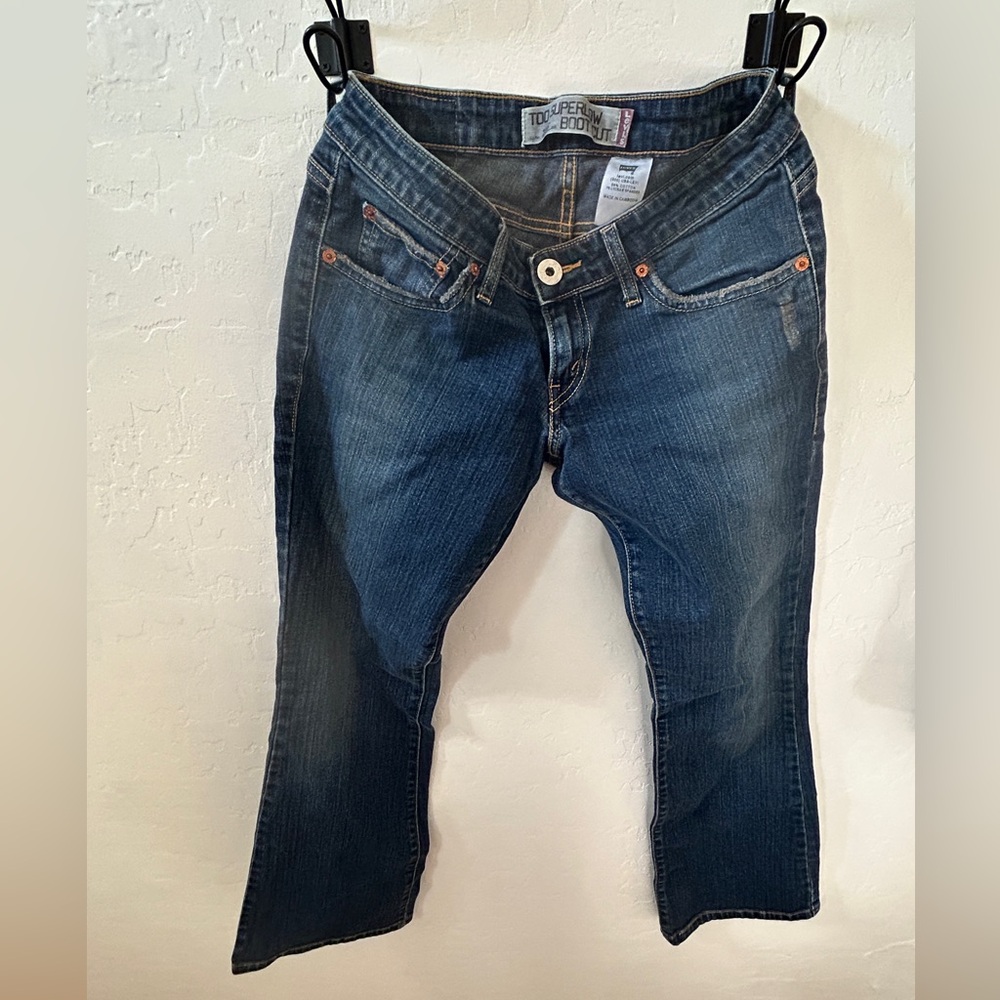 Levi’s low rise jeans